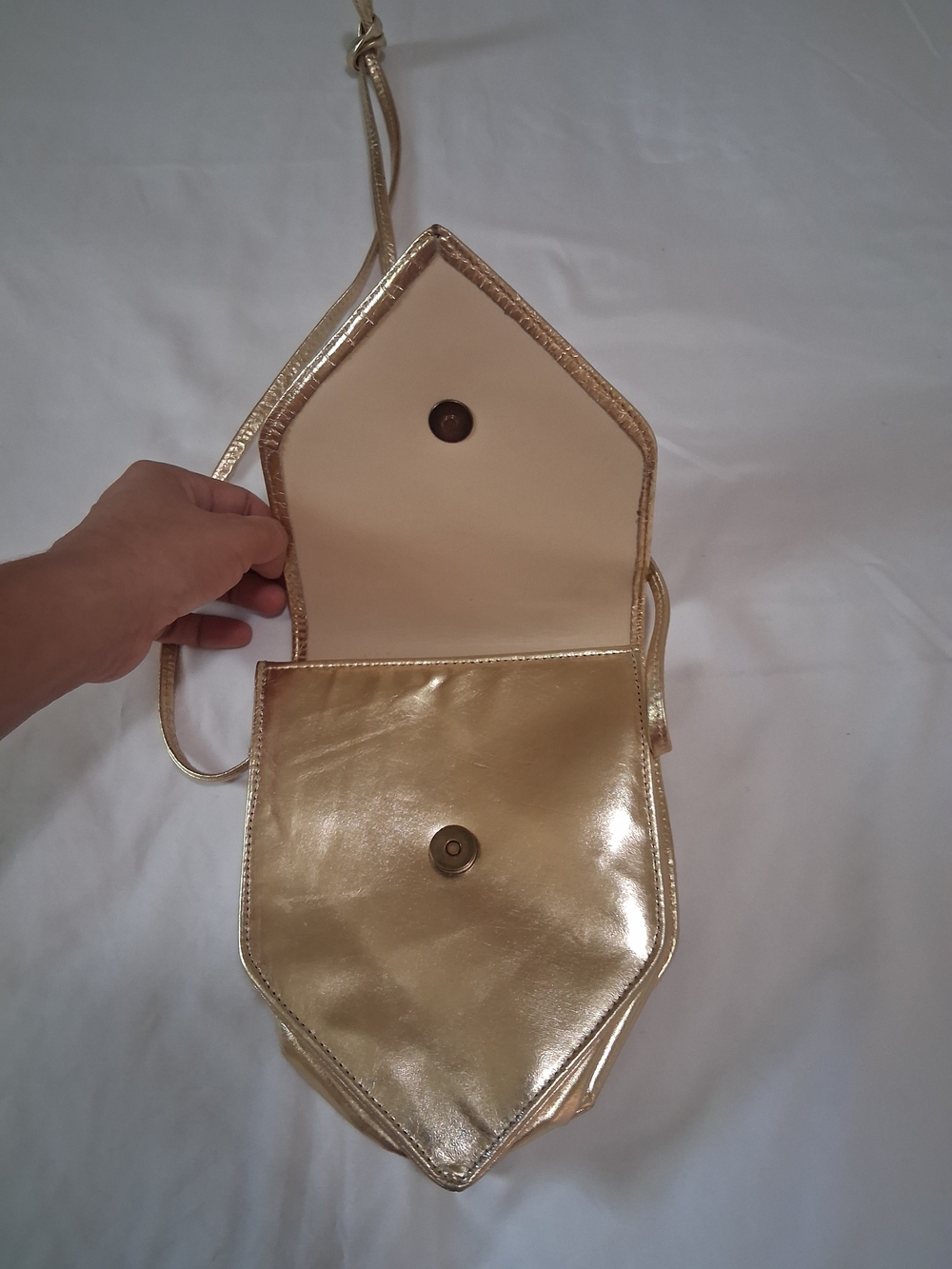 Metallic Gold Crossbody Bag with Textured Flap - Picture 3 of 6